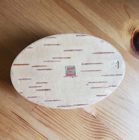 Vintage Birch Bark Trinket Box, made in Russia - Picture 5 of 6